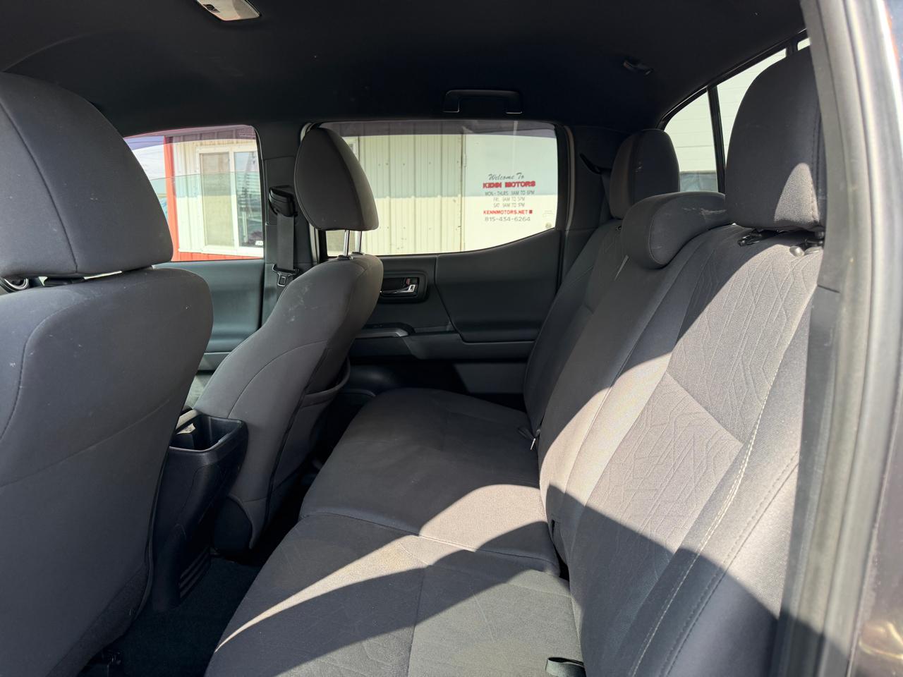Toyota Tacoma TRD Sport Double Cab 4WD V6 2017
