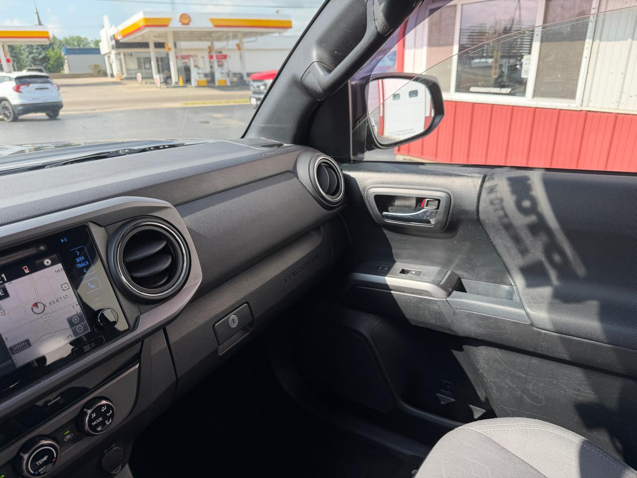 Toyota Tacoma TRD Sport Double Cab 4WD V6 2017