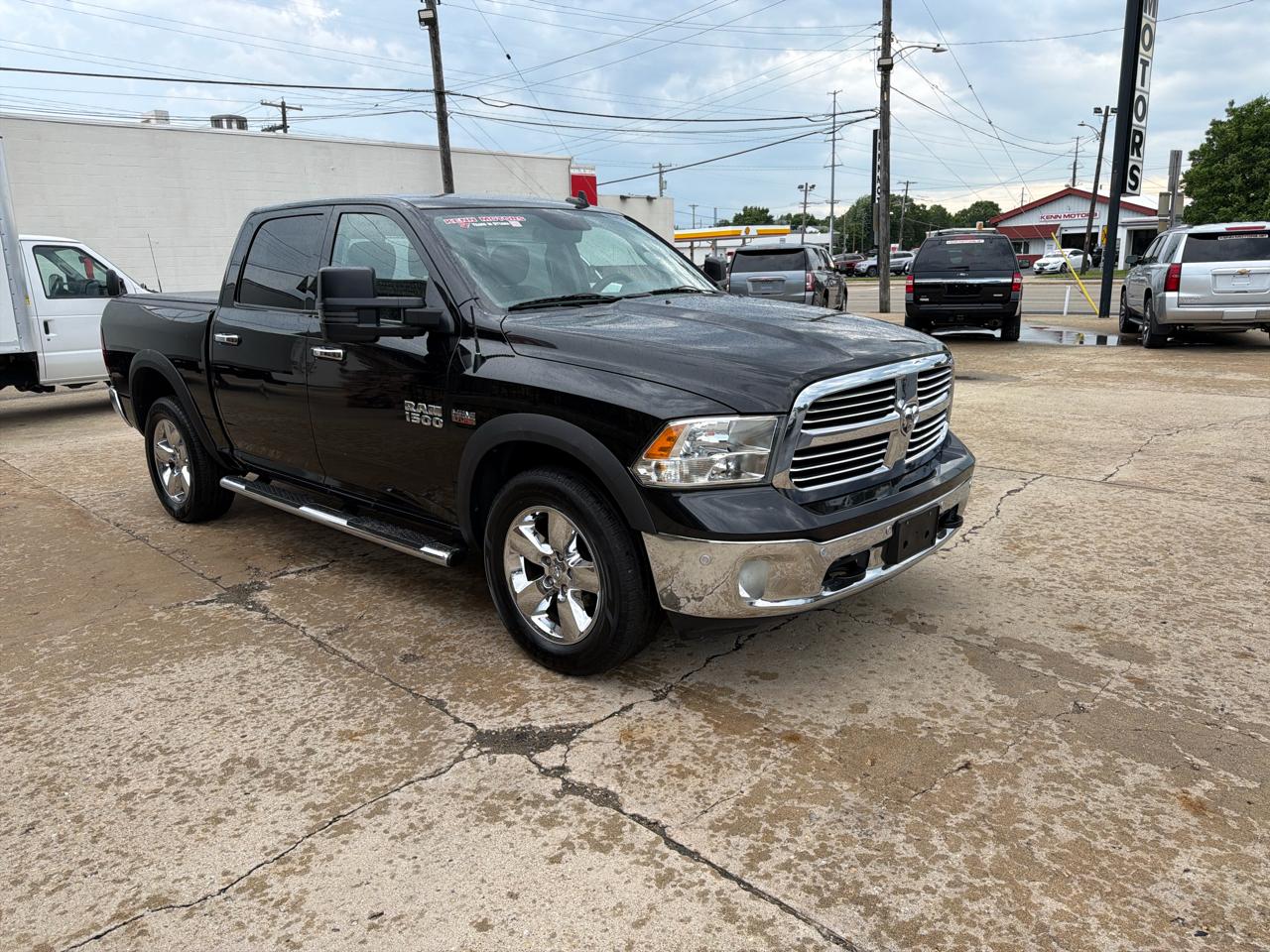 RAM 1500 4WD Crew Cab 140.5" Big Horn 2016