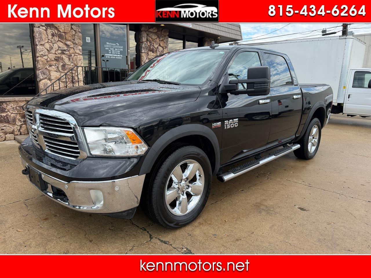 2016 RAM 1500 4WD Crew Cab 140.5" Big Horn