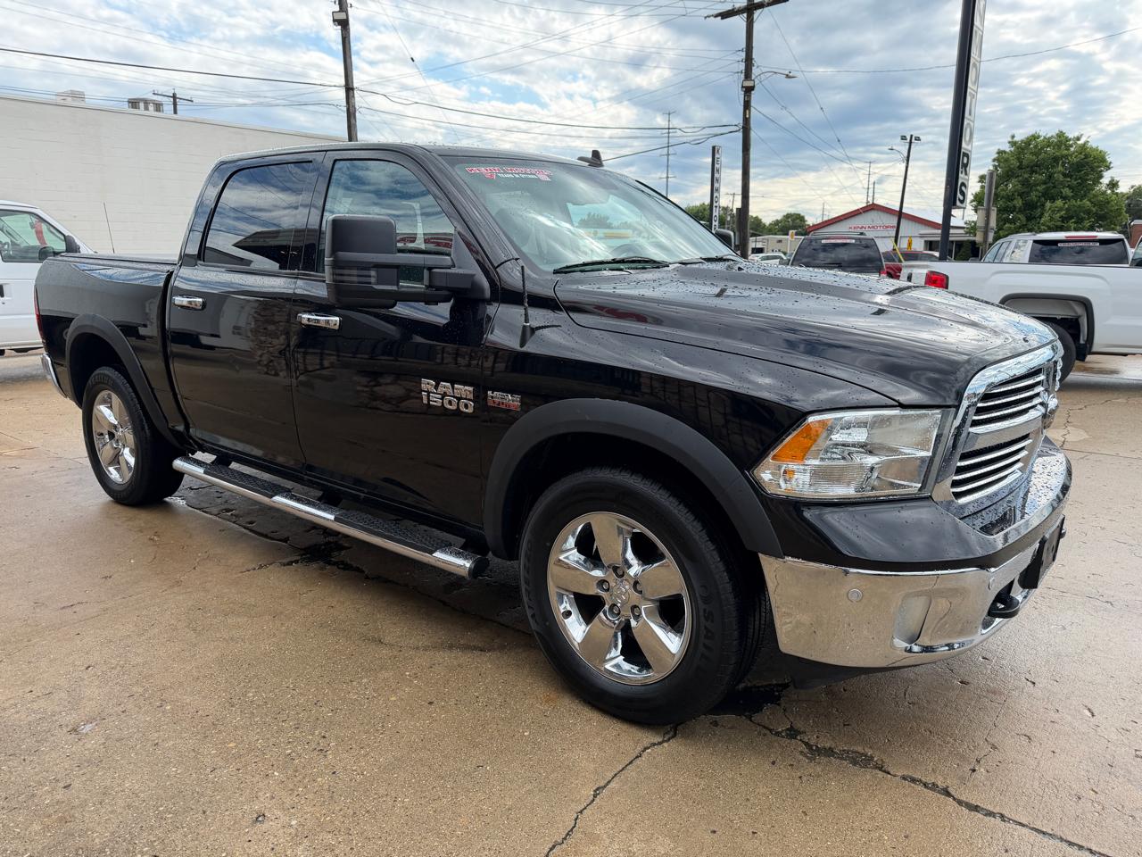 RAM 1500 4WD Crew Cab 140.5" Big Horn 2016