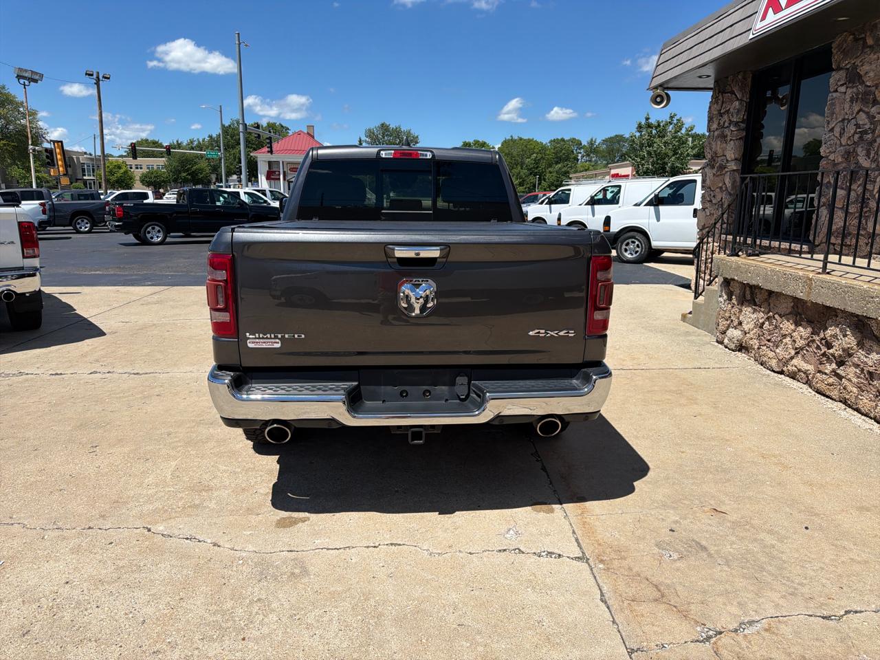 RAM 1500 Limited 4x4 Crew Cab 5'7" Box 2019