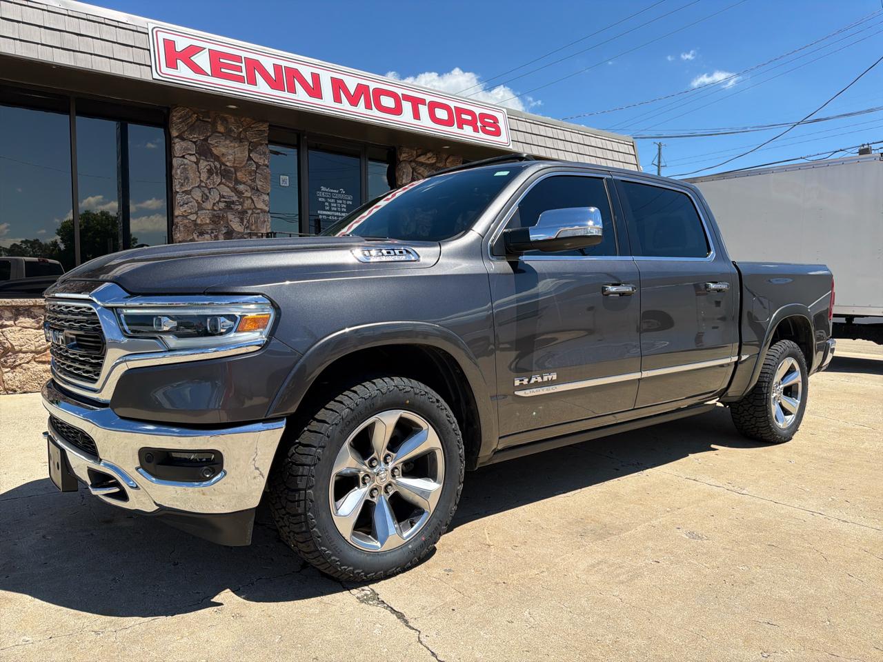 RAM 1500 Limited 4x4 Crew Cab 5'7" Box 2019