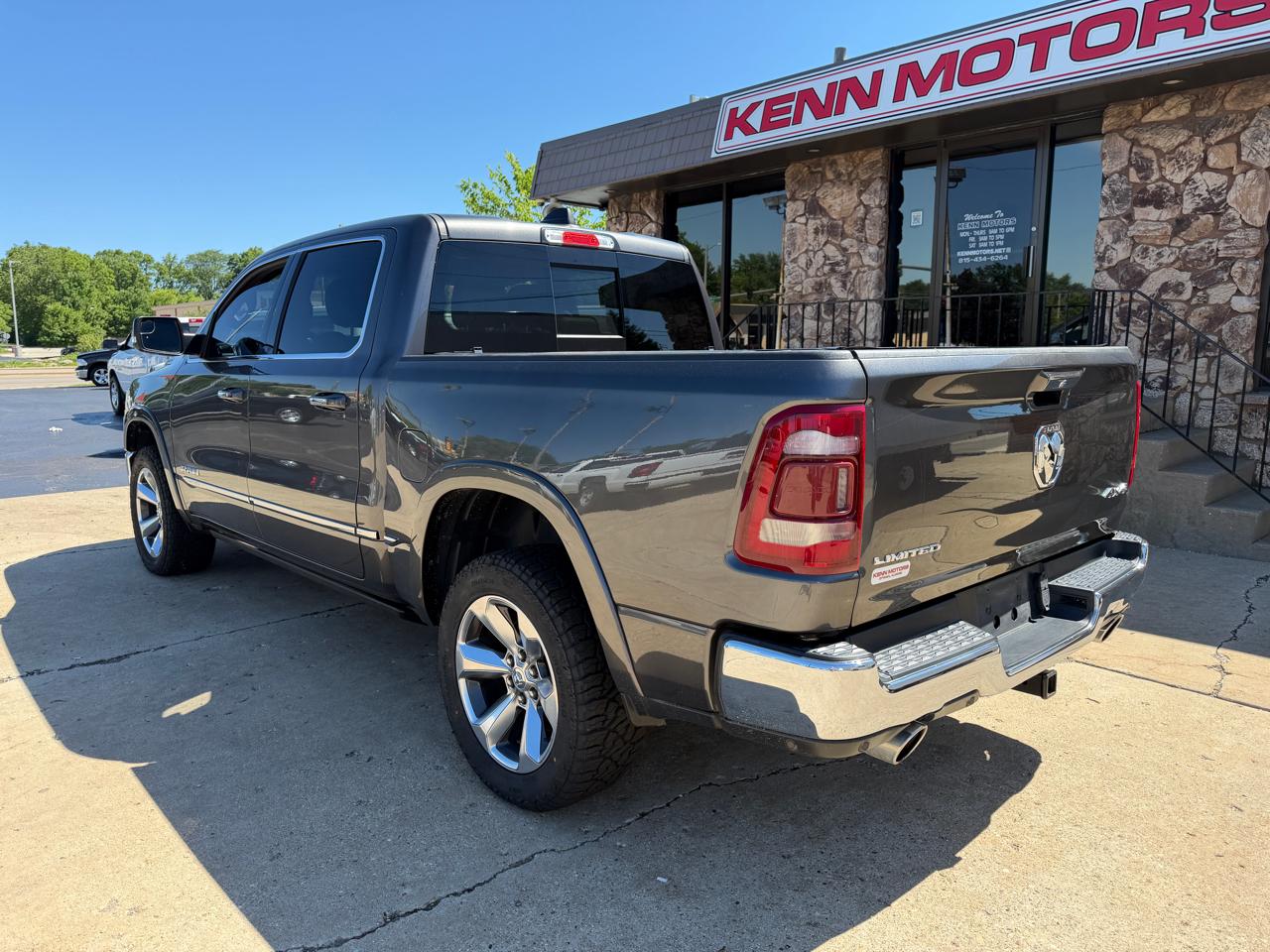 RAM 1500 Limited 4x4 Crew Cab 5'7" Box 2019