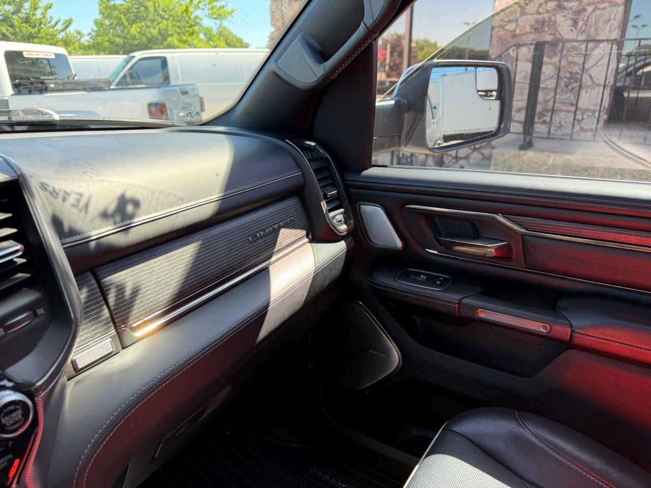 RAM 1500 Limited 4x4 Crew Cab 5'7" Box 2019