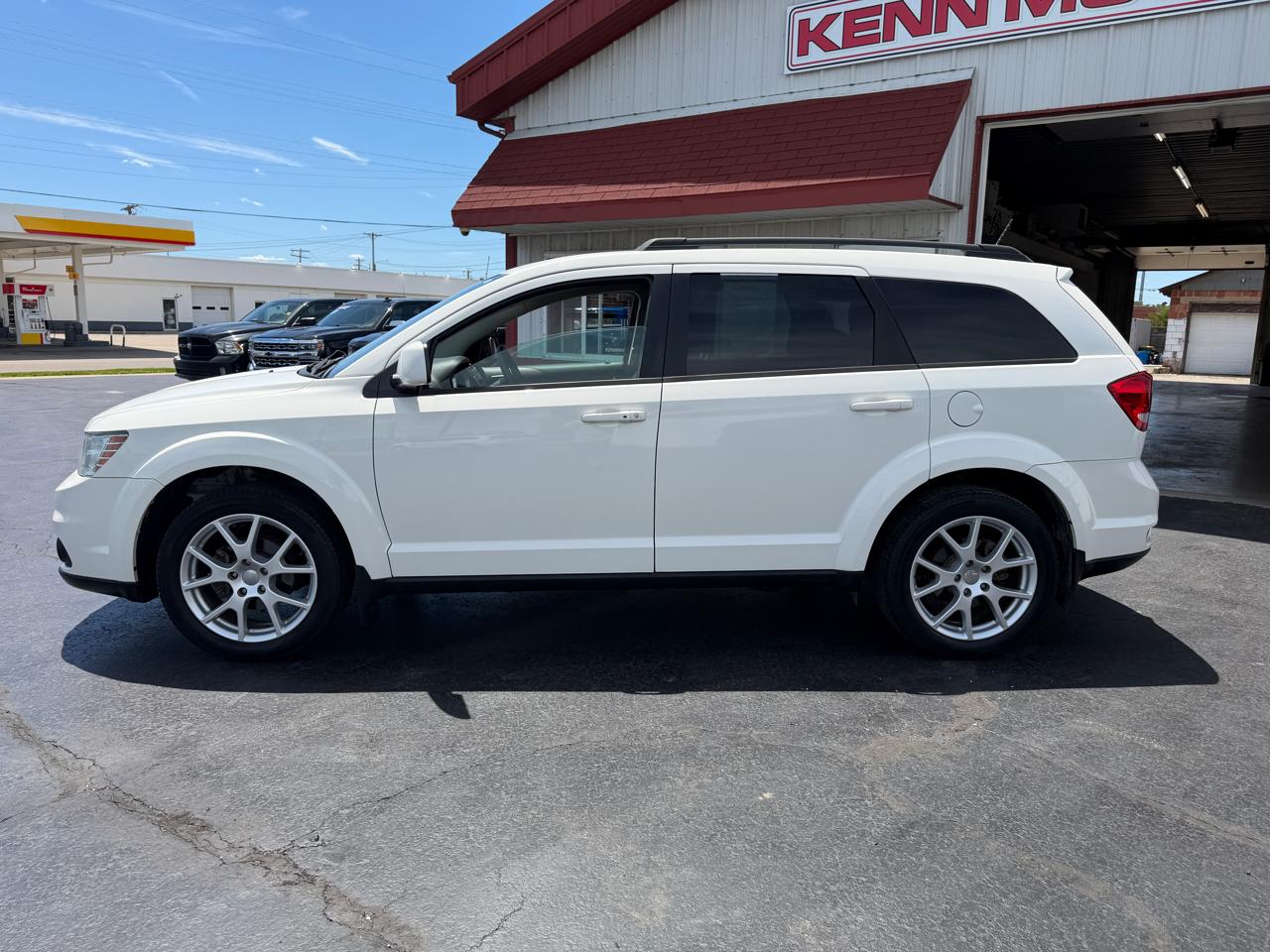 Dodge Journey FWD 4dr SXT 2012