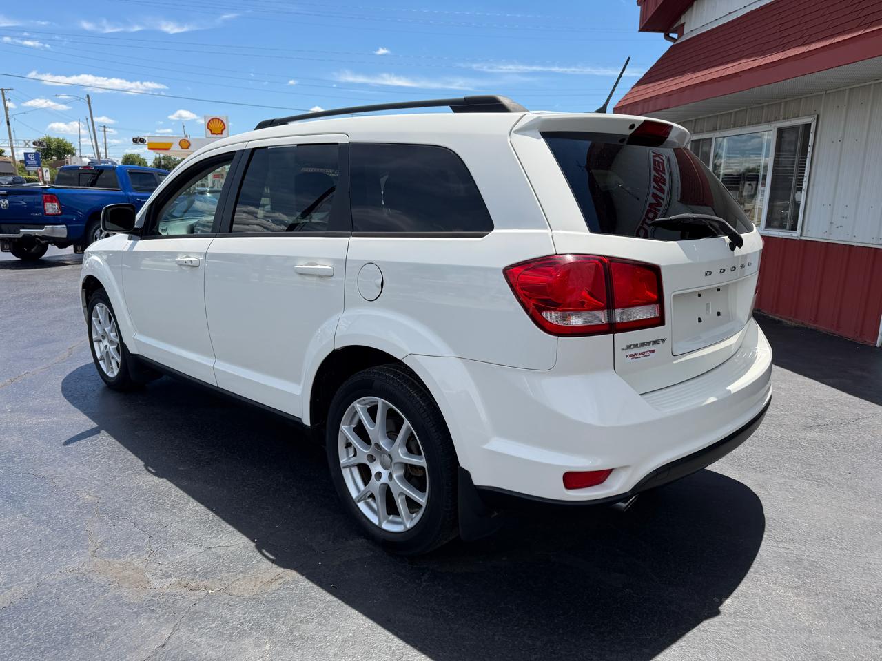Dodge Journey FWD 4dr SXT 2012