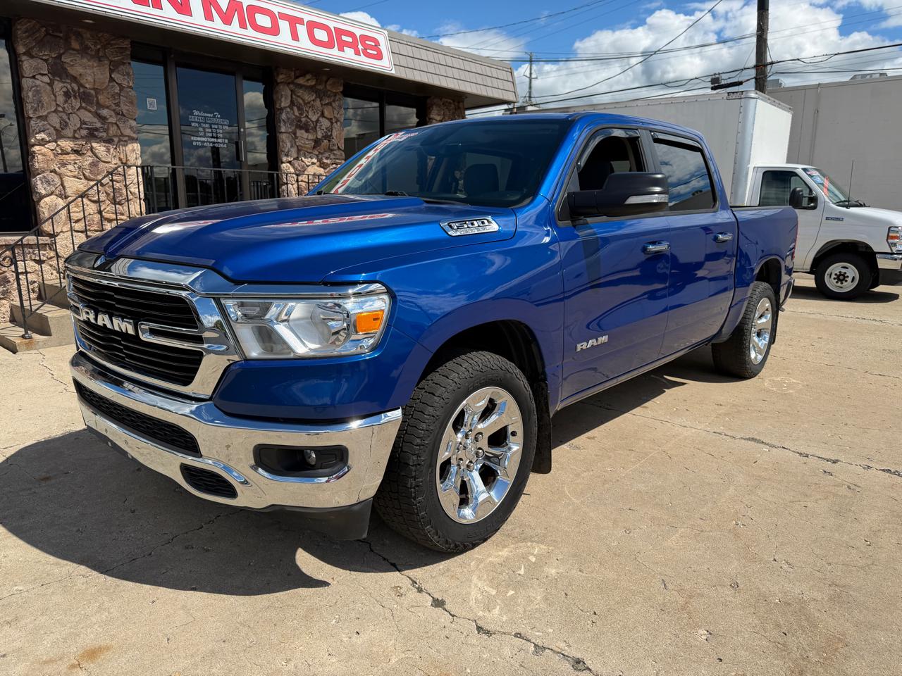 RAM 1500 Big Horn/Lone Star 4x4 Crew Cab 5'7" Box 2019