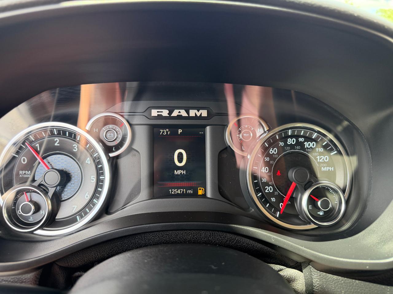 RAM 1500 Big Horn/Lone Star 4x4 Crew Cab 5'7" Box 2019