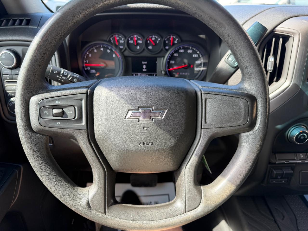 Chevrolet Silverado 1500 4WD Crew Cab 147" Custom Trail Boss 2019