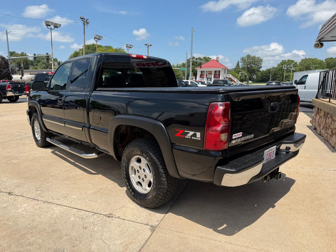 Chevrolet Silverado 1500 4WD Ext Cab 143.5" LT 2003