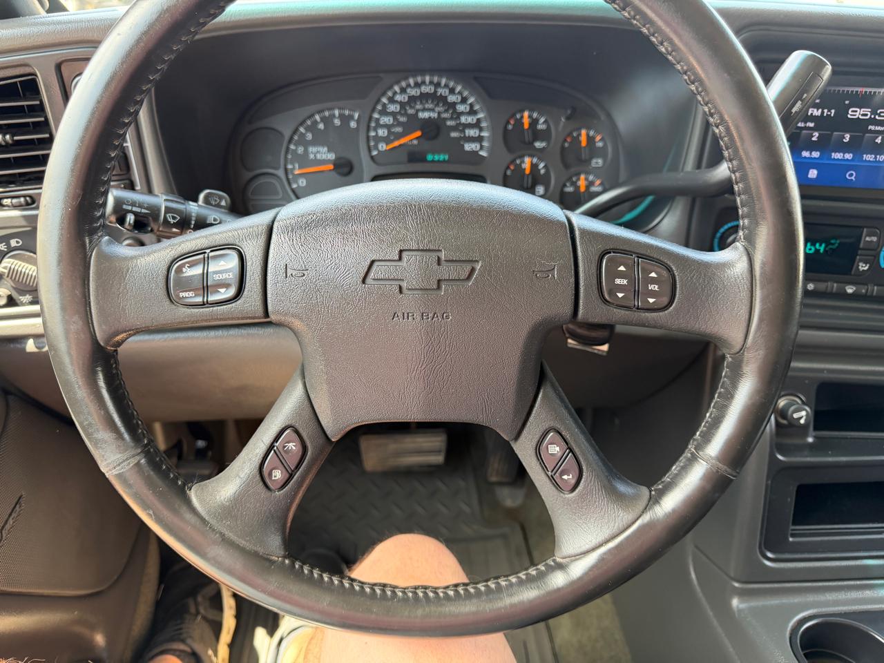 Chevrolet Silverado 1500 4WD Ext Cab 143.5" LT 2003