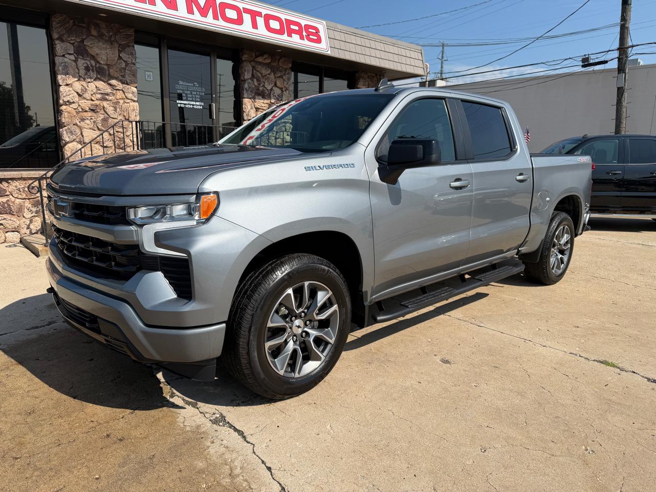 Chevrolet Silverado 1500 4WD Crew Cab 147" RST 2023