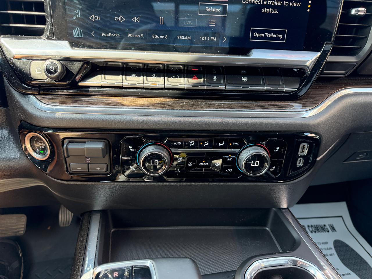 Chevrolet Silverado 1500 4WD Crew Cab 147" RST 2023