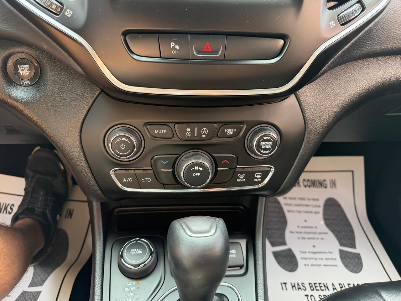 Jeep Cherokee Latitude Plus 4x4 2019
