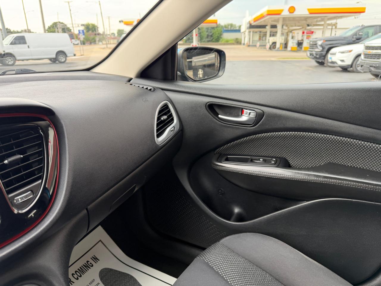 Dodge Dart 4dr Sdn SE *Ltd Avail* 2016