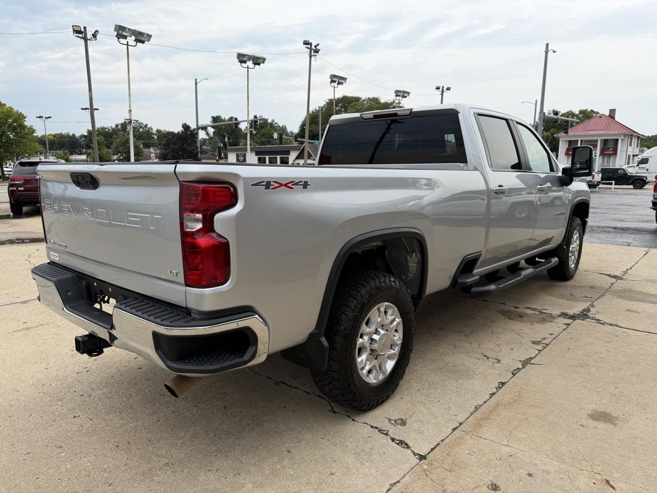 Chevrolet Silverado 2500HD 4WD Crew Cab 172" LT 2022