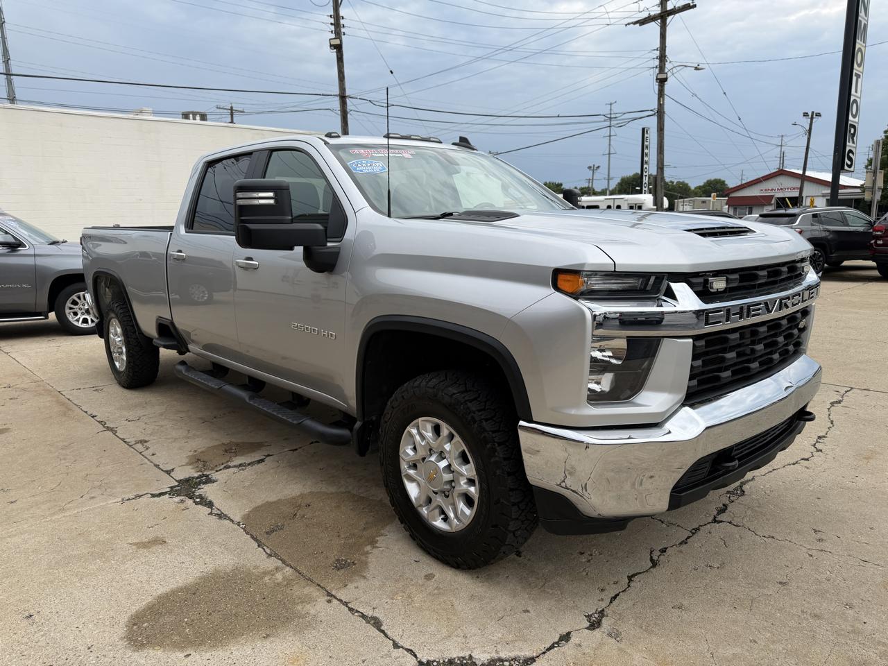 Chevrolet Silverado 2500HD 4WD Crew Cab 172" LT 2022