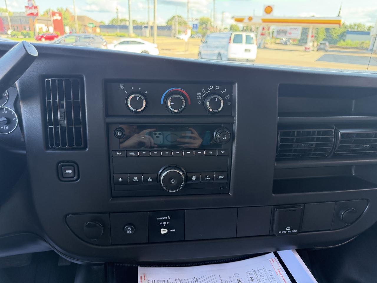 Chevrolet Express Cargo Van RWD 2500 135" 2015
