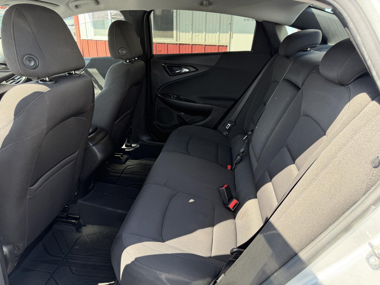 Chevrolet Malibu 4dr Sdn LS w/1LS 2018
