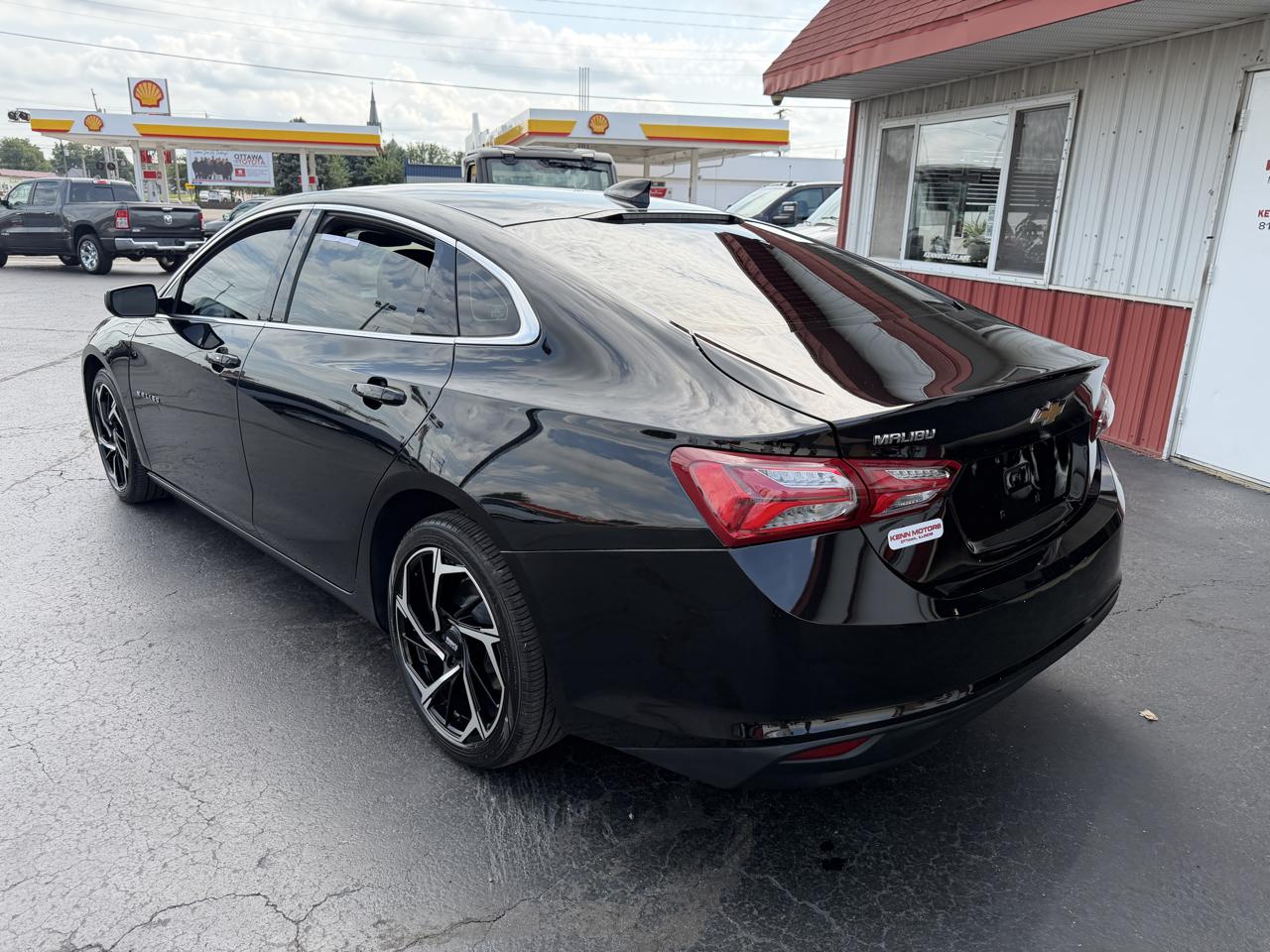 Chevrolet Malibu 4dr Sdn LT 2022