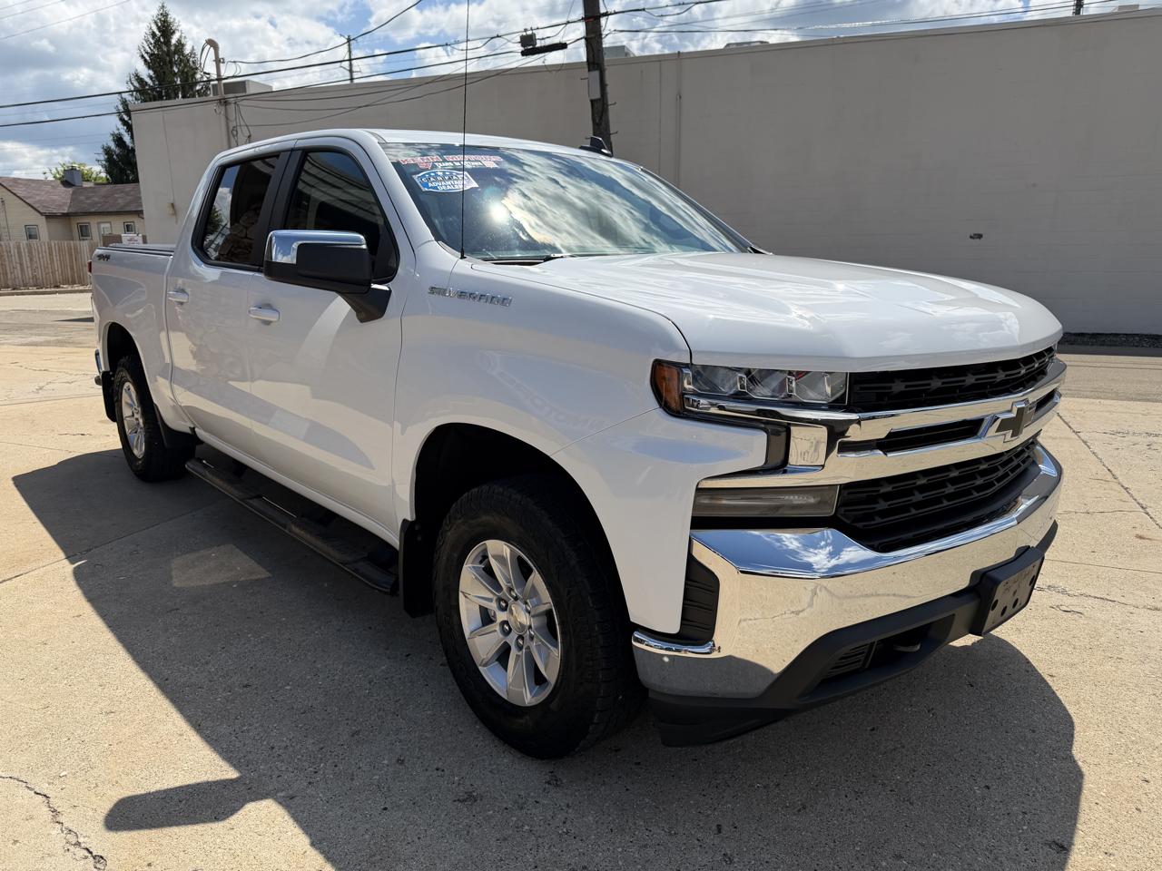 Chevrolet Silverado 1500 4WD Crew Cab 147" LT 2020