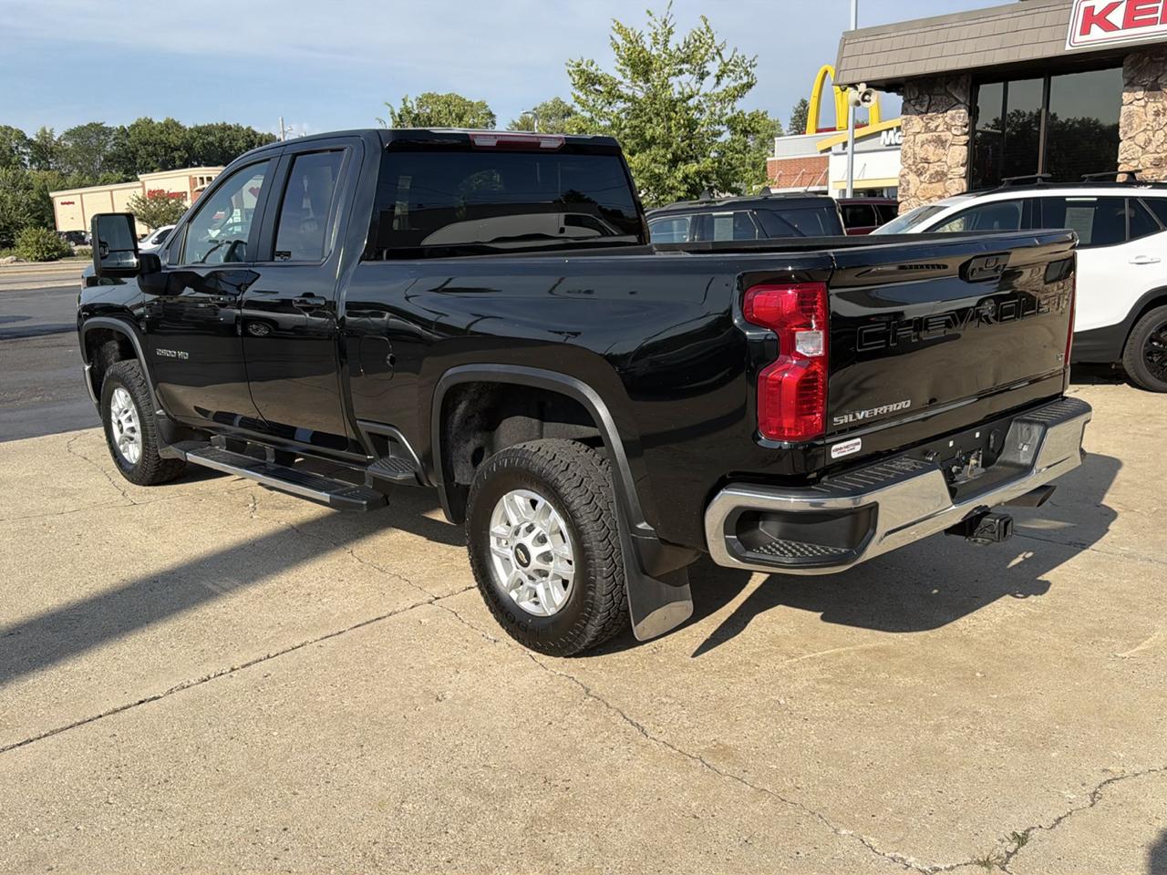 Chevrolet Silverado 2500HD 4WD Double Cab 149" LT 2022