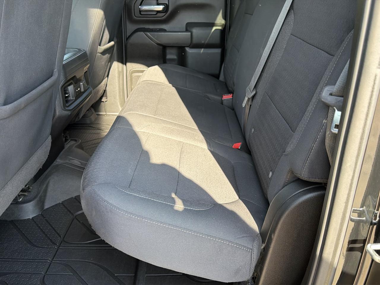 Chevrolet Silverado 2500HD 4WD Double Cab 149" LT 2022
