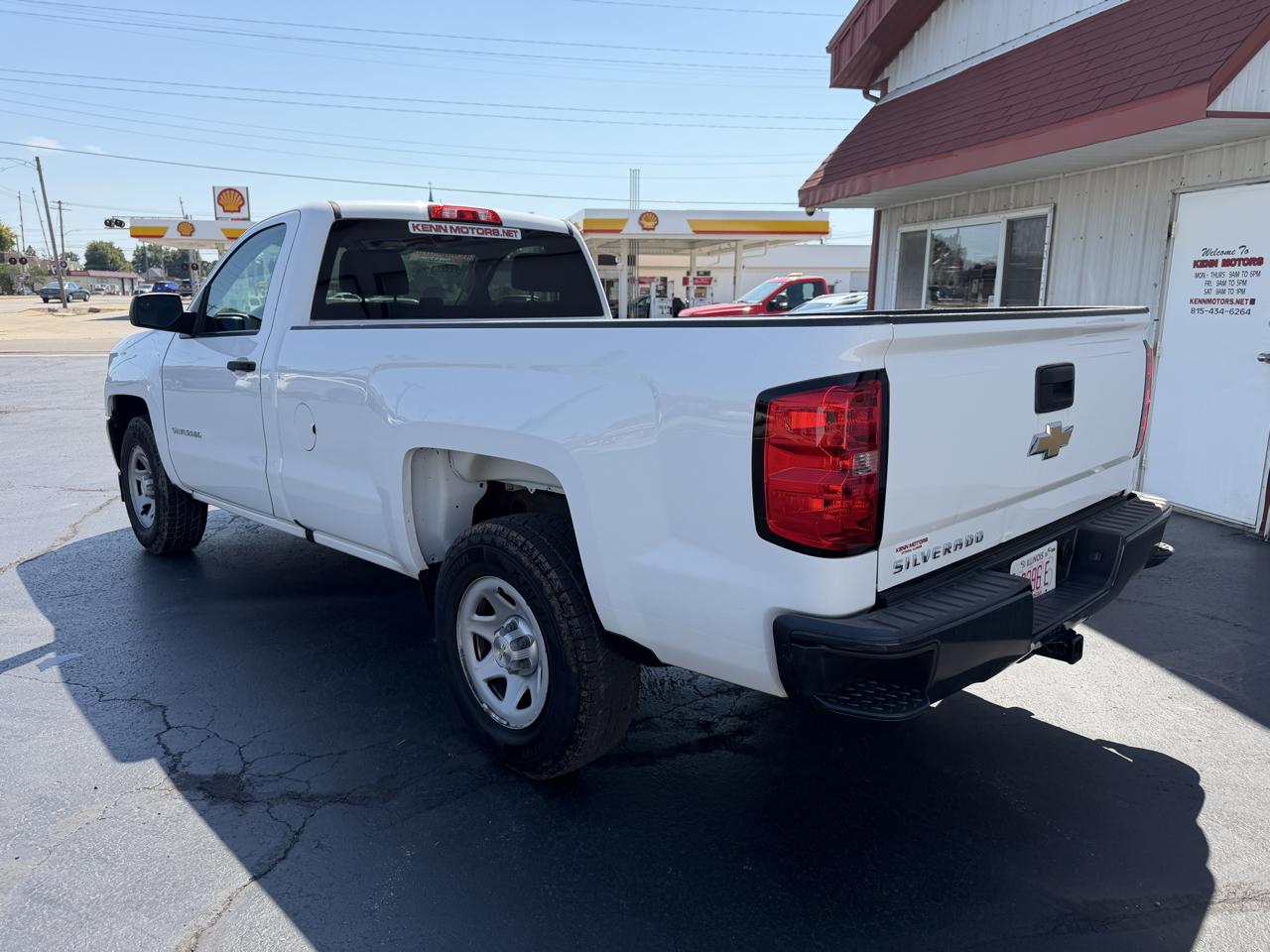 Chevrolet Silverado 1500 2WD Reg Cab 133.0" Work Truck 2017