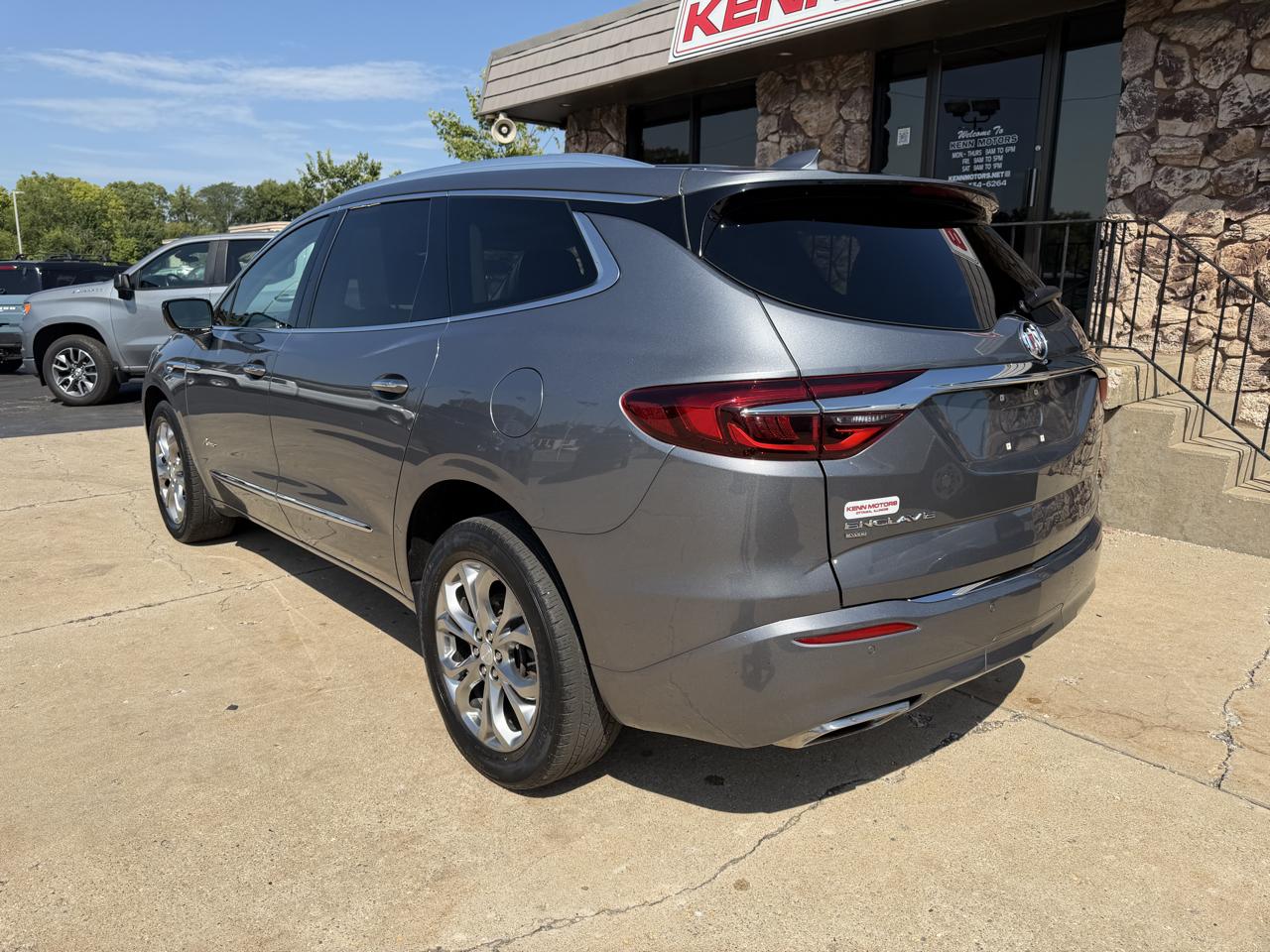 Buick Enclave AWD 4dr Avenir 2021