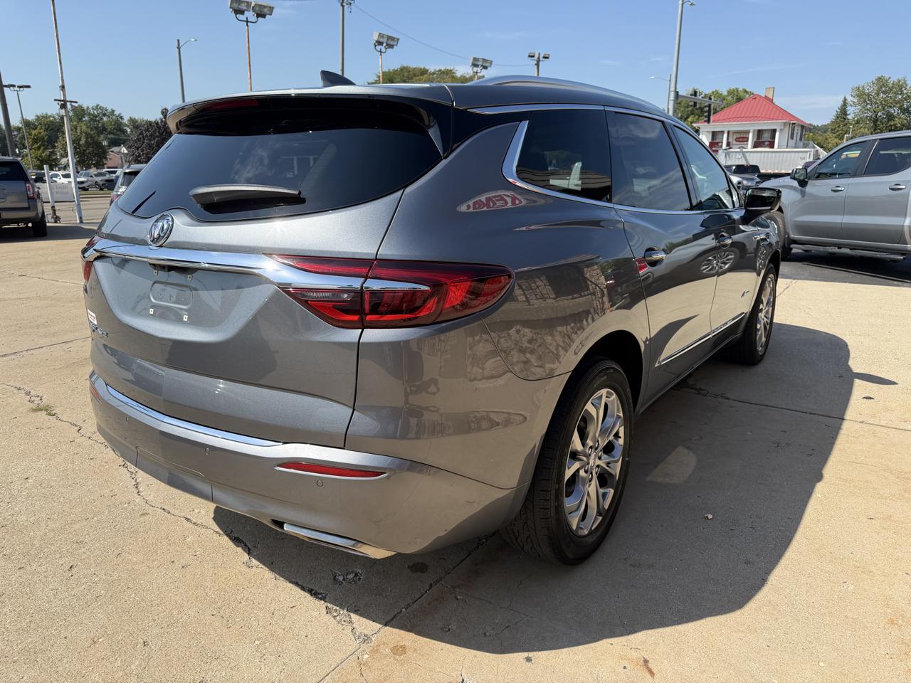 Buick Enclave AWD 4dr Avenir 2021