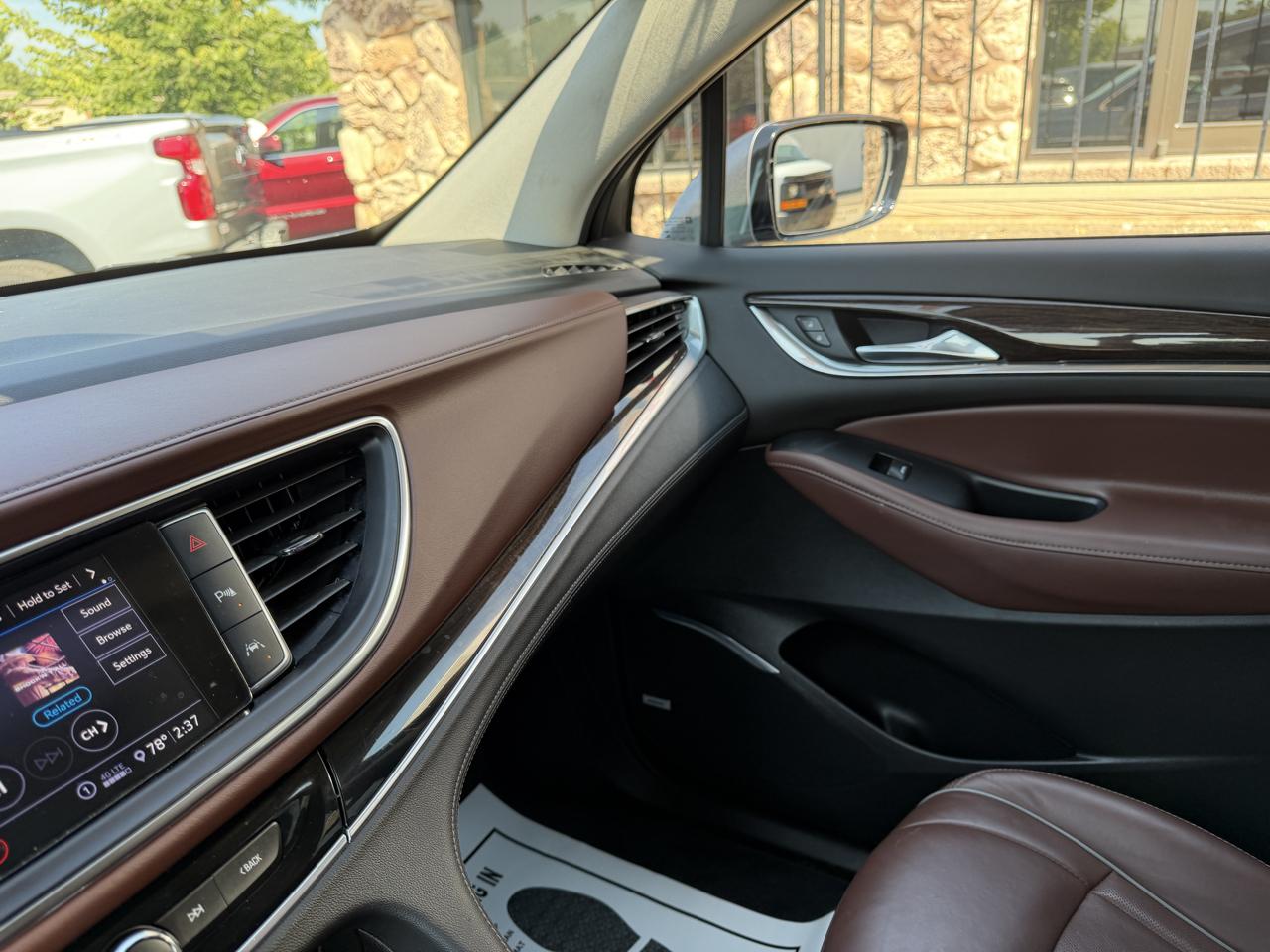 Buick Enclave AWD 4dr Avenir 2021