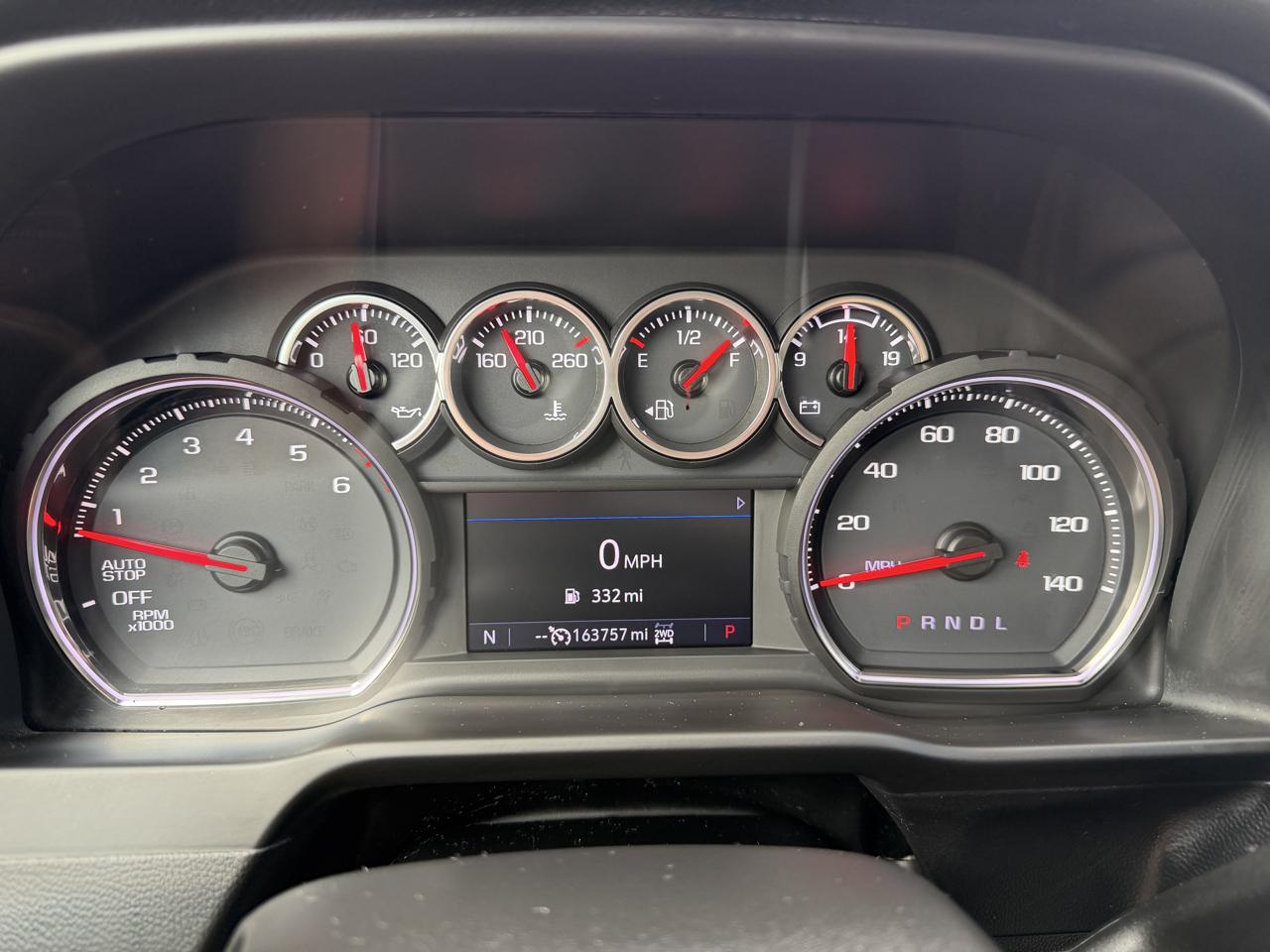Chevrolet Silverado 1500 4WD Crew Cab 147" LT 2020