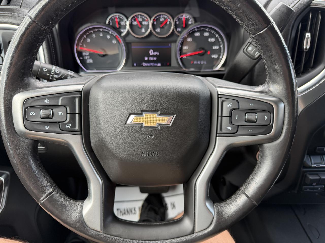 Chevrolet Silverado 1500 4WD Crew Cab 147" LT 2020