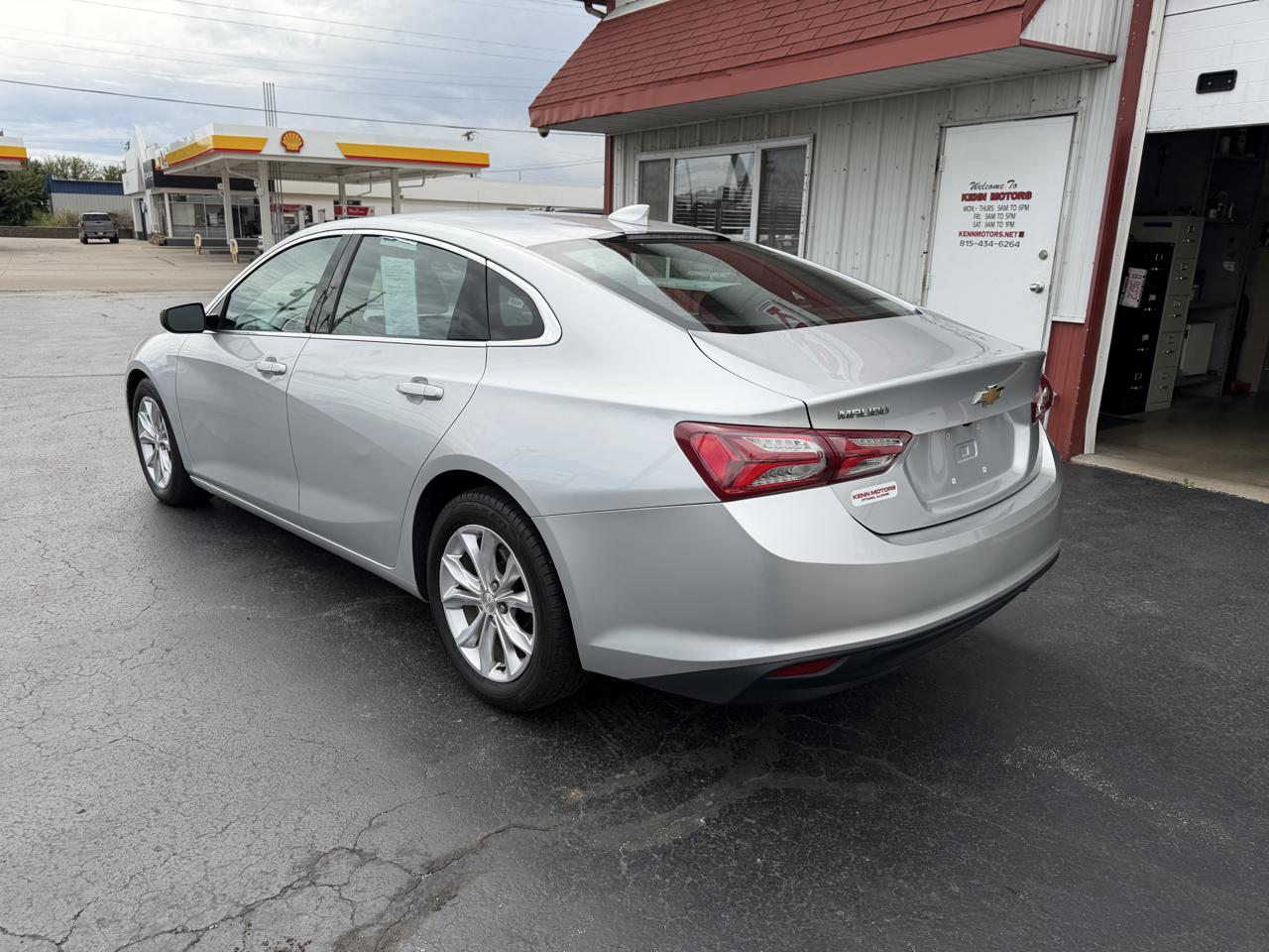 Chevrolet Malibu 4dr Sdn LT 2021