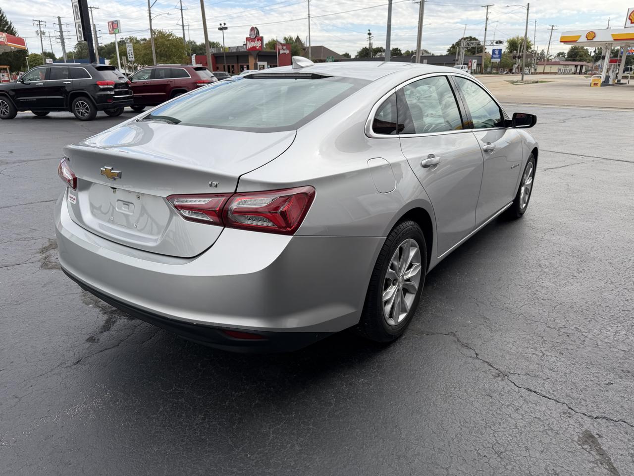 Chevrolet Malibu 4dr Sdn LT 2021