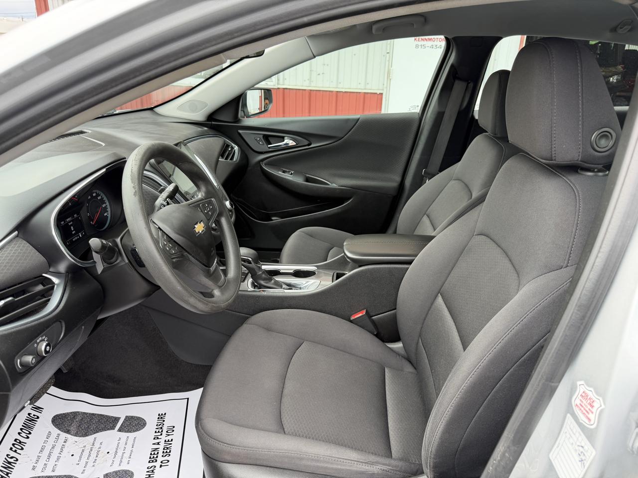 Chevrolet Malibu 4dr Sdn LT 2021