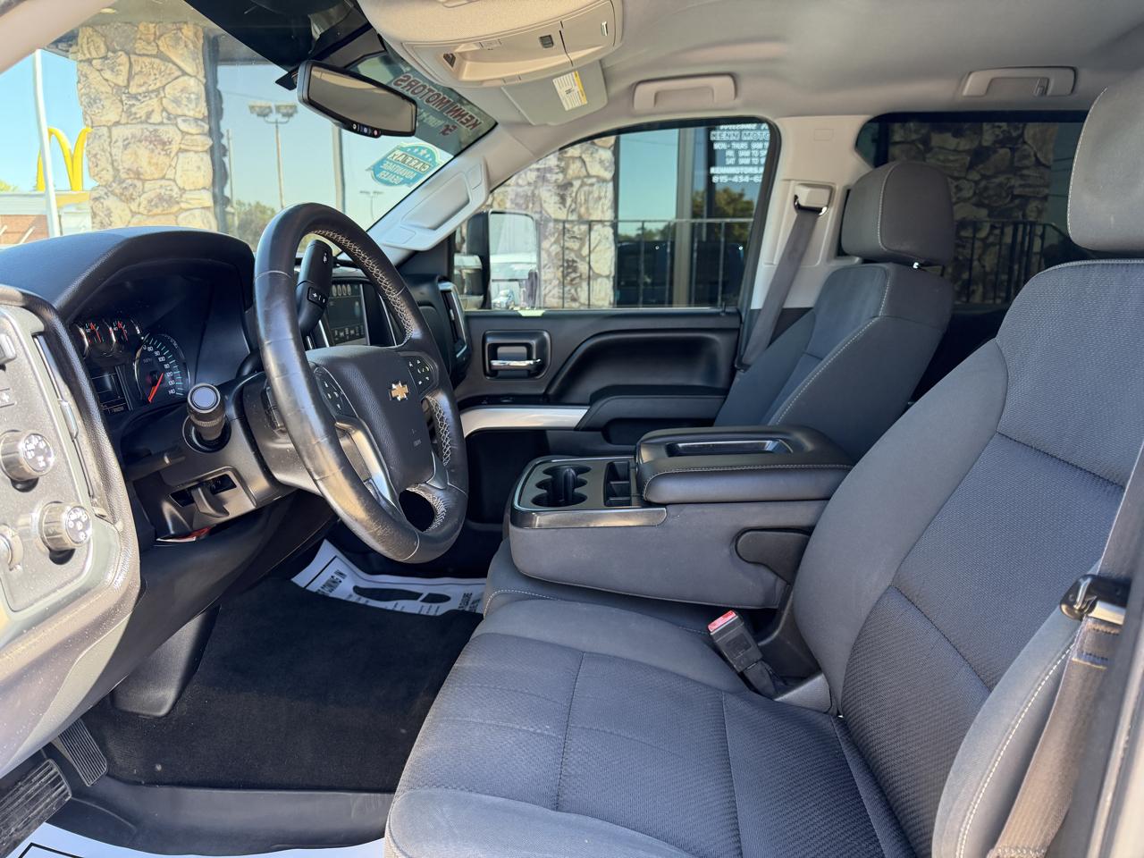 Chevrolet Silverado 1500 4WD Crew Cab 143.5" LT w/2LT 2016