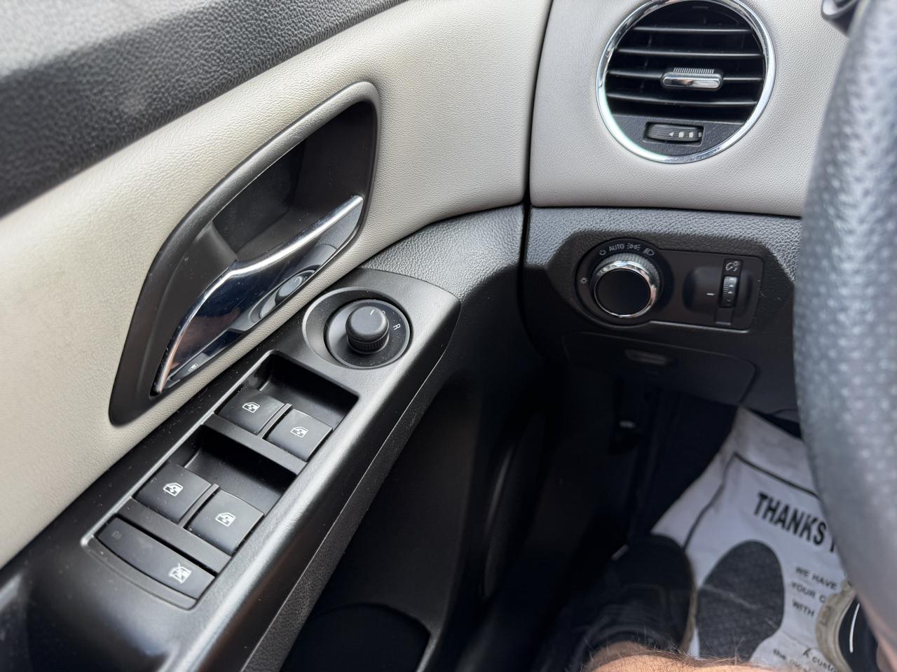 Chevrolet Cruze 4dr Sdn Auto LS 2014