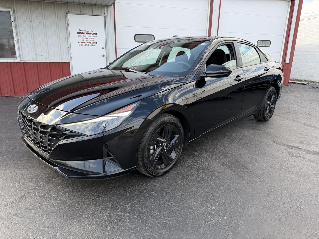 Hyundai Elantra SEL IVT 2023