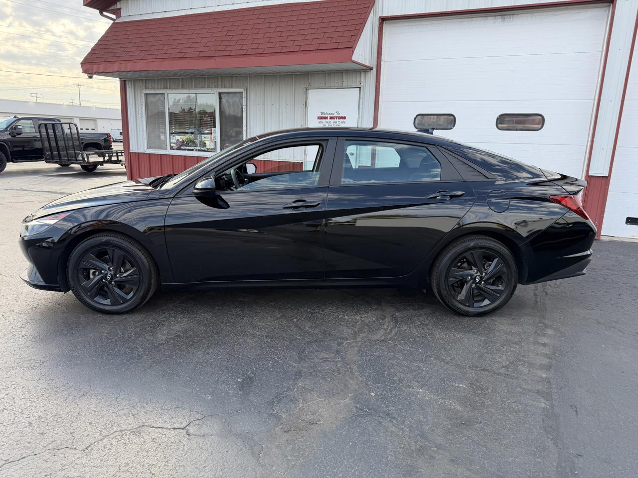 Hyundai Elantra SEL IVT 2023