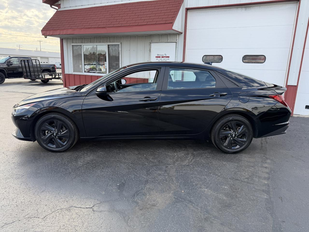 Hyundai Elantra SEL IVT 2023