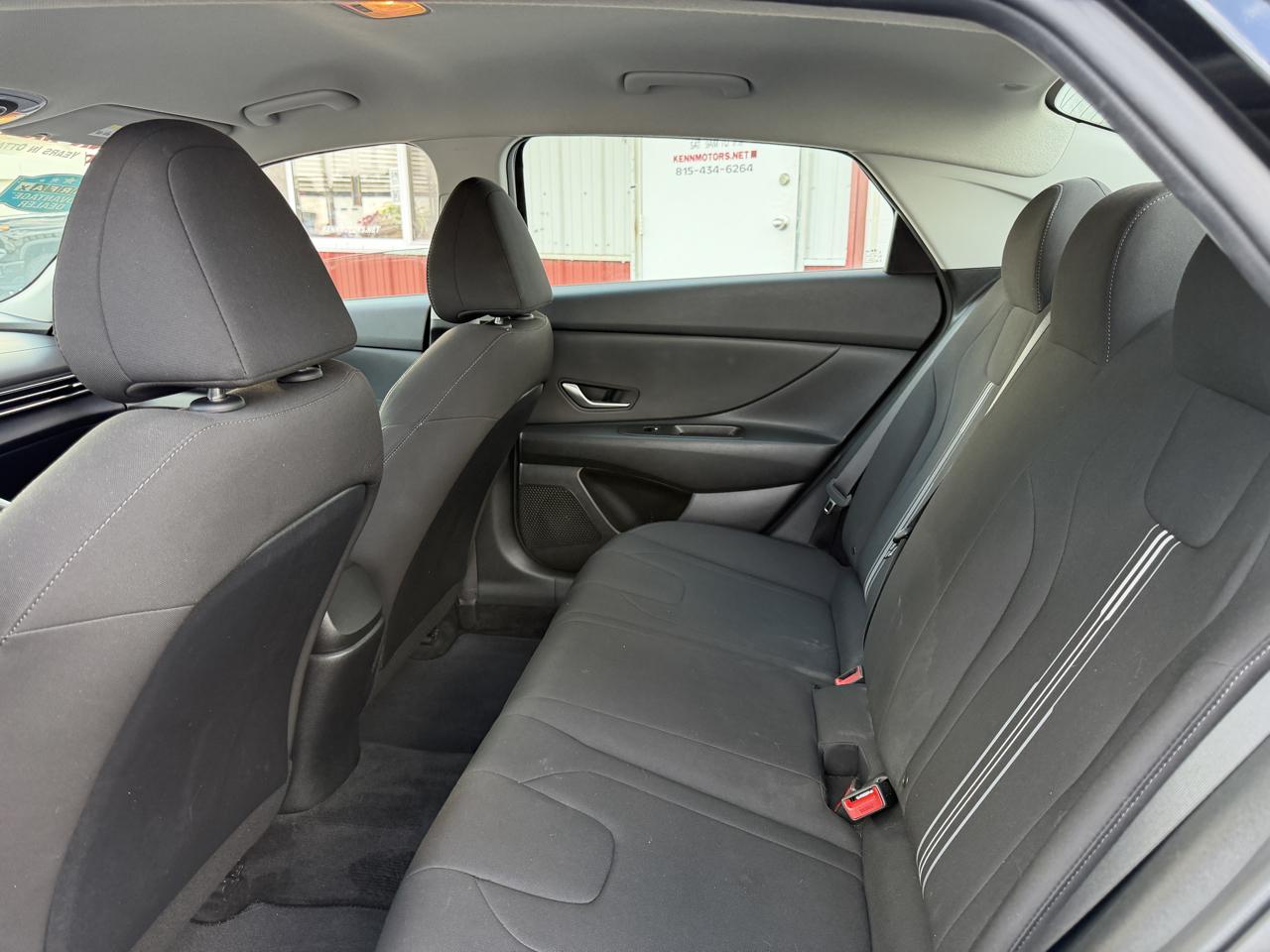 Hyundai Elantra SEL IVT 2023
