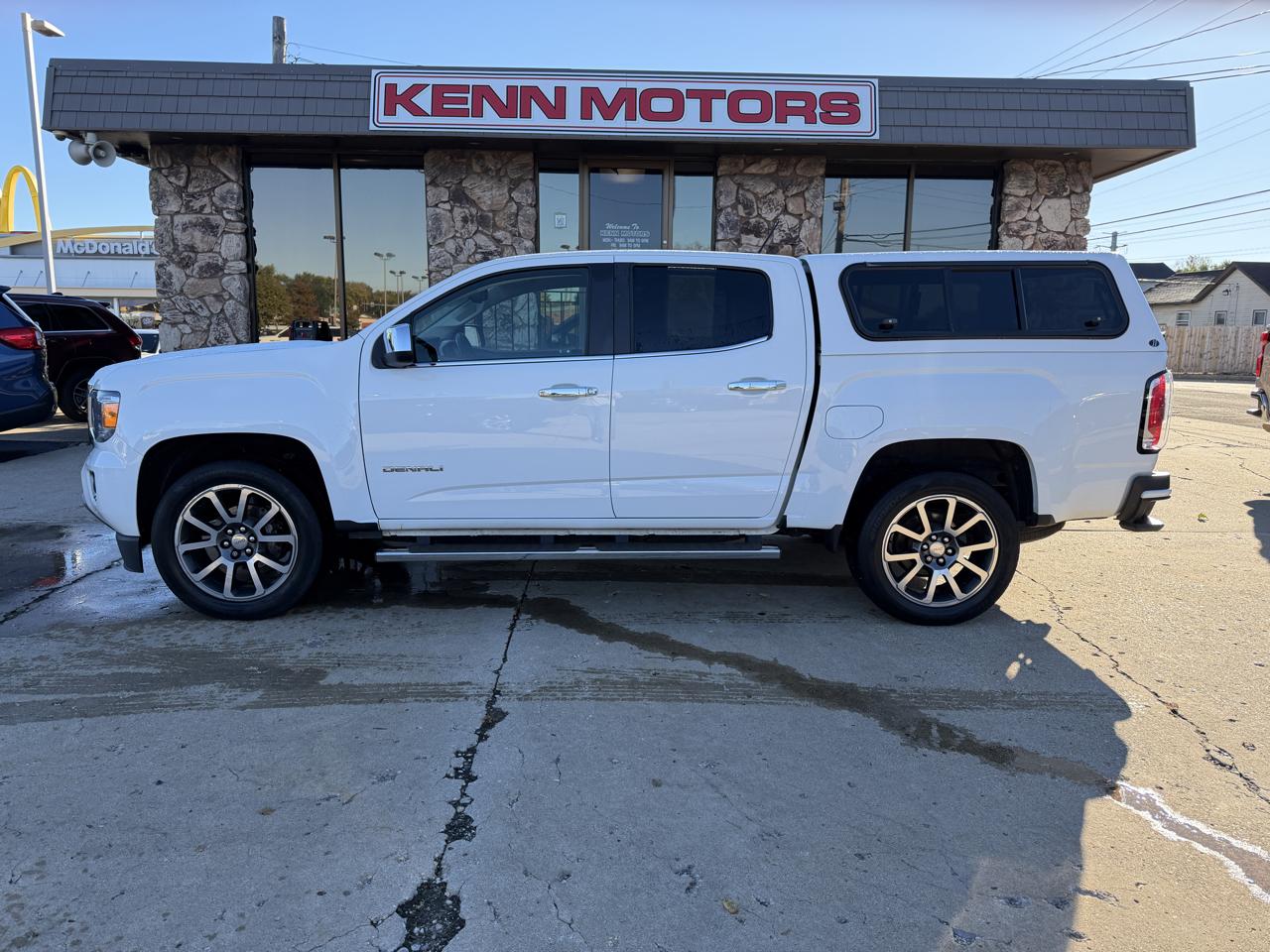 GMC Canyon 4WD Crew Cab 128.3" Denali 2019