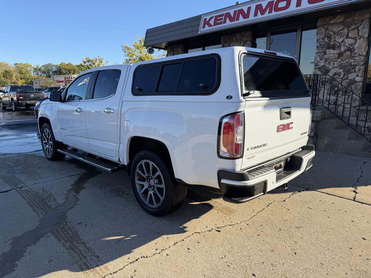 GMC Canyon 4WD Crew Cab 128.3" Denali 2019