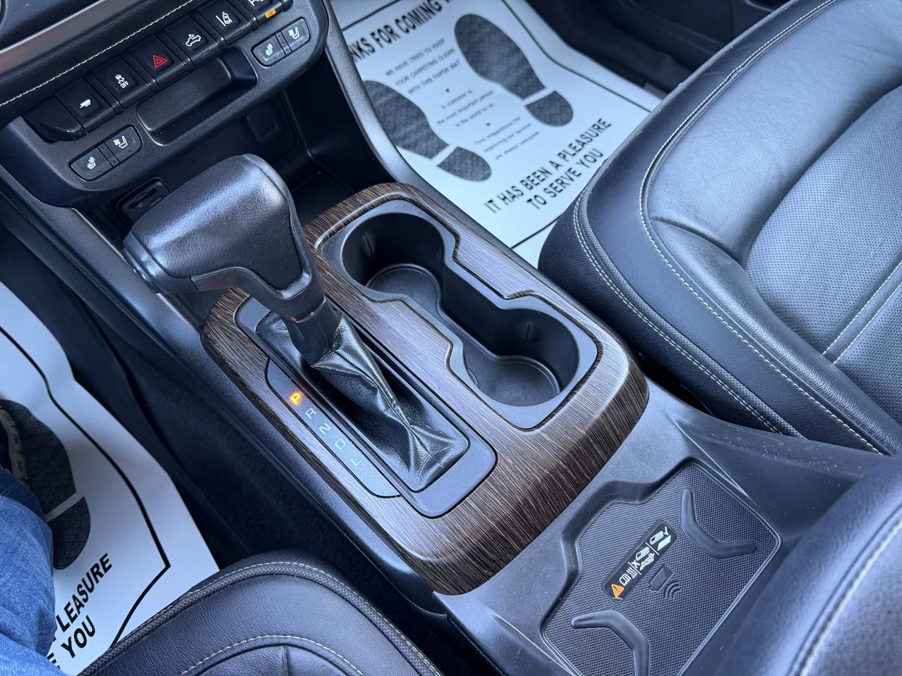 GMC Canyon 4WD Crew Cab 128.3" Denali 2019