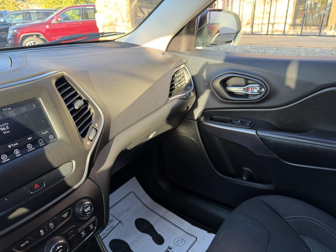 Jeep Cherokee Latitude 4x4 2019