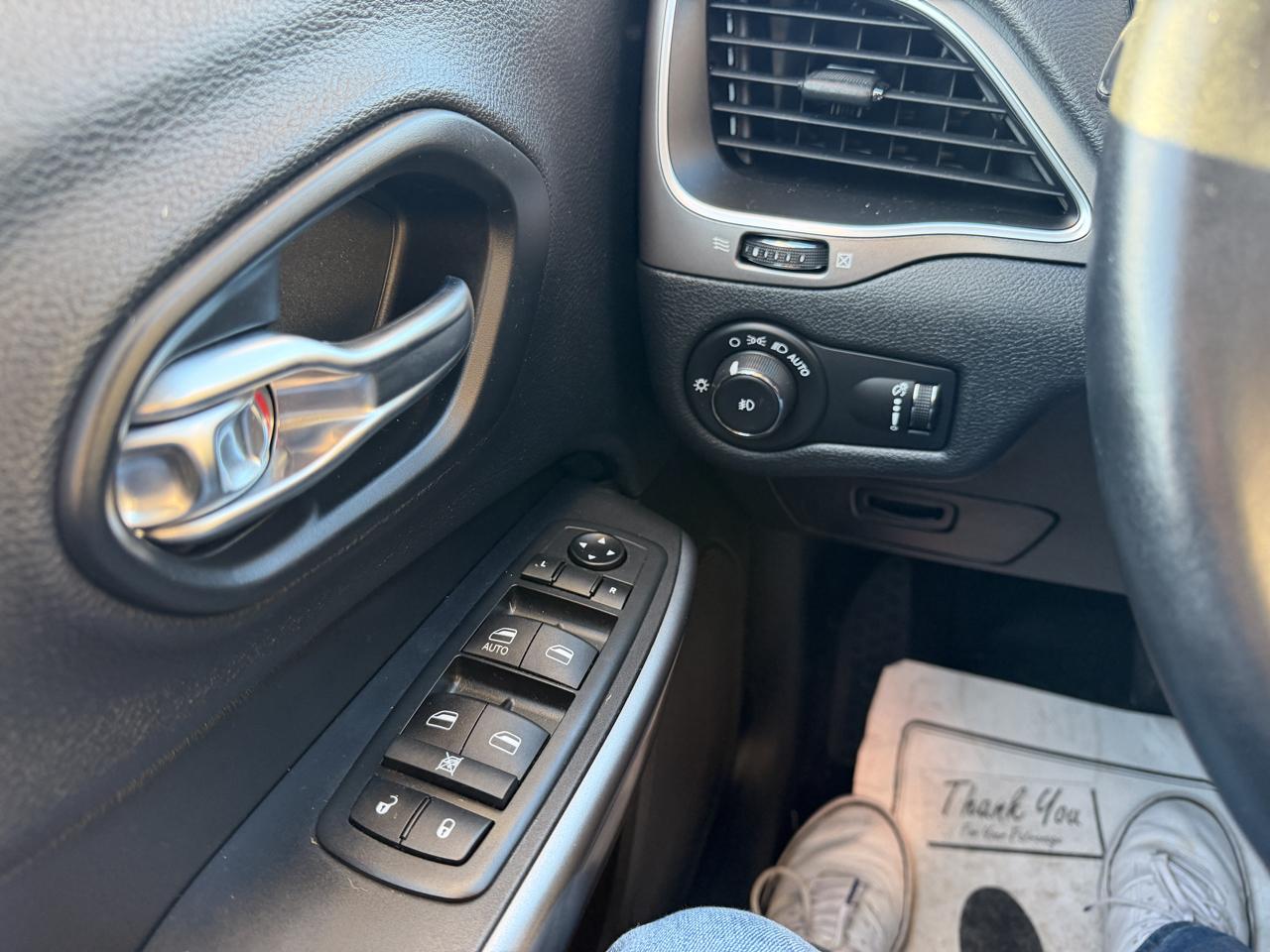 Jeep Cherokee Latitude 4x4 2019