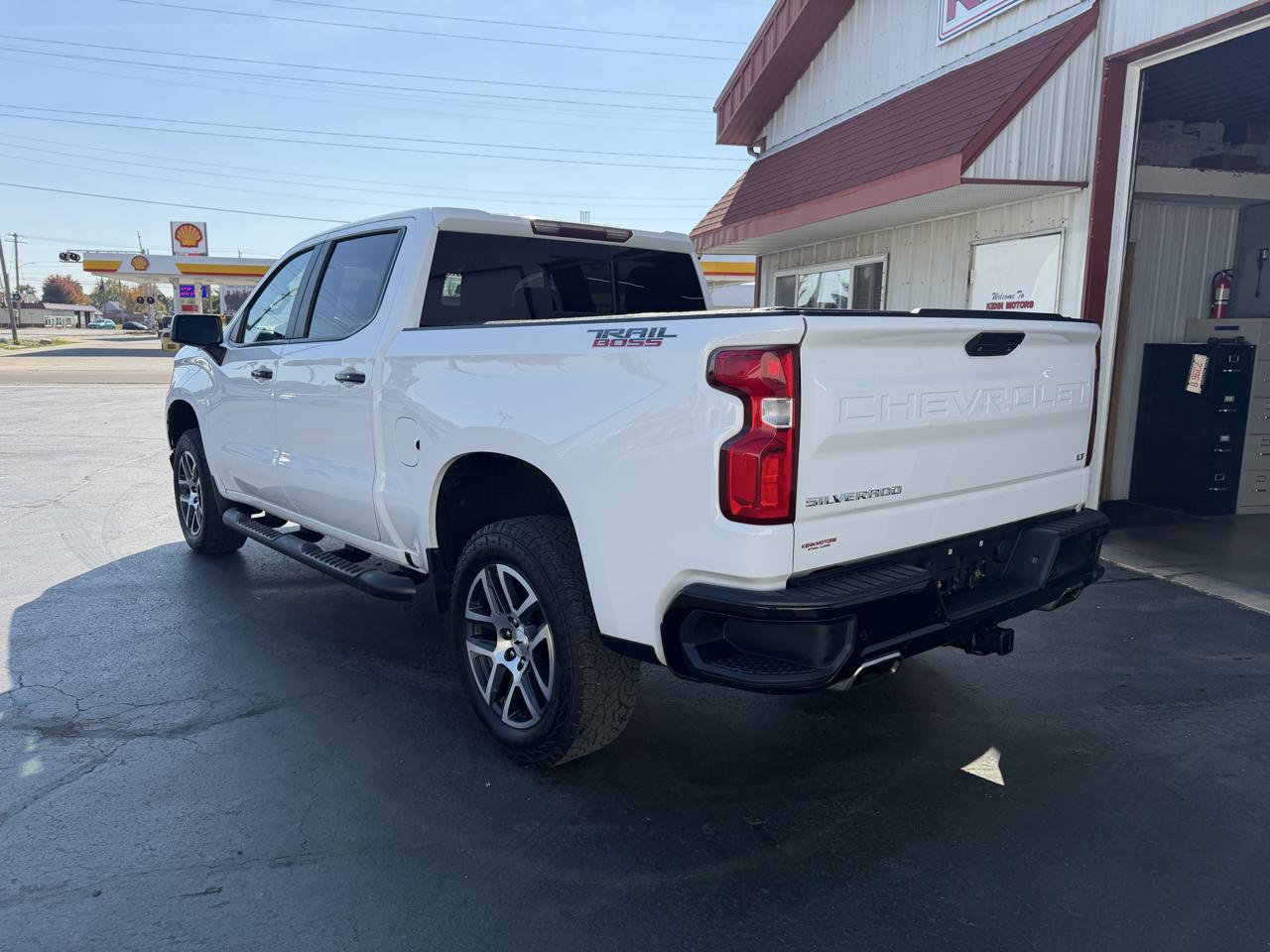 Chevrolet Silverado 1500 4WD Crew Cab 147" LT Trail Boss 2019