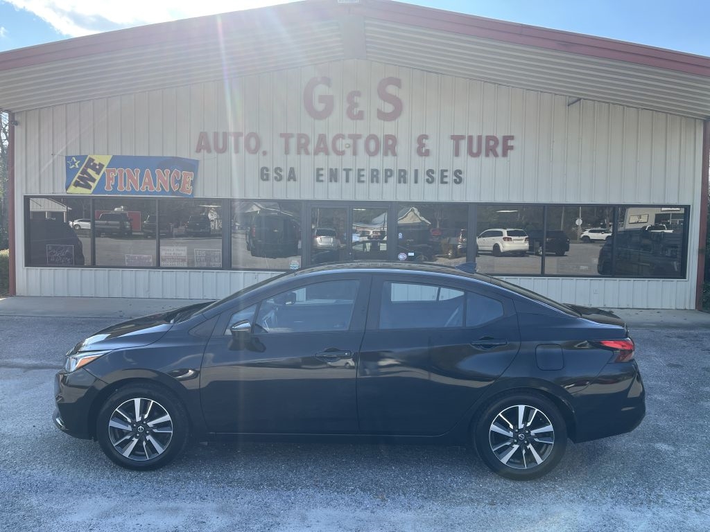 2021 Nissan Versa SV